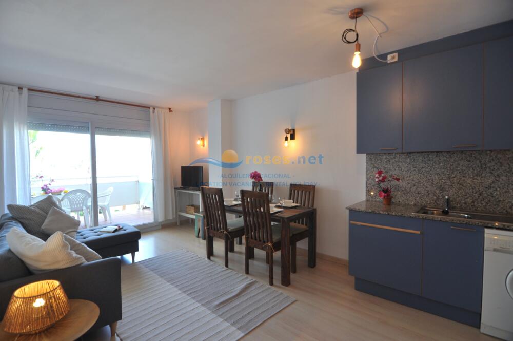 328934 PORT CANIGO I 307 IB Apartment Roses 328934 PORT CANIGO I 307 IB Apartment Roses