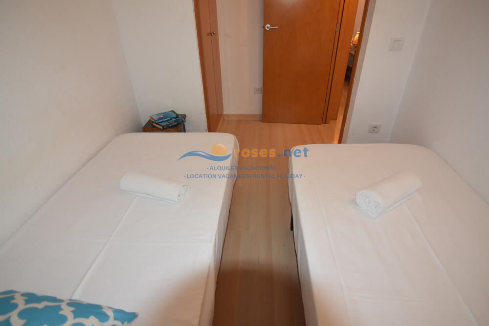328934 PORT CANIGO I 307 IB Apartment Roses 328934 PORT CANIGO I 307 IB Apartment Roses