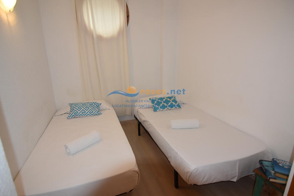 328934 PORT CANIGO I 307 IB Apartment Roses 328934 PORT CANIGO I 307 IB Apartment Roses
