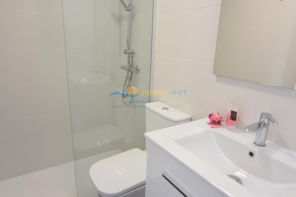 329204 PUERTO SIMONA 22 IB Studio-Apartment Roses 329204 PUERTO SIMONA 22 IB Studio-Apartment Roses