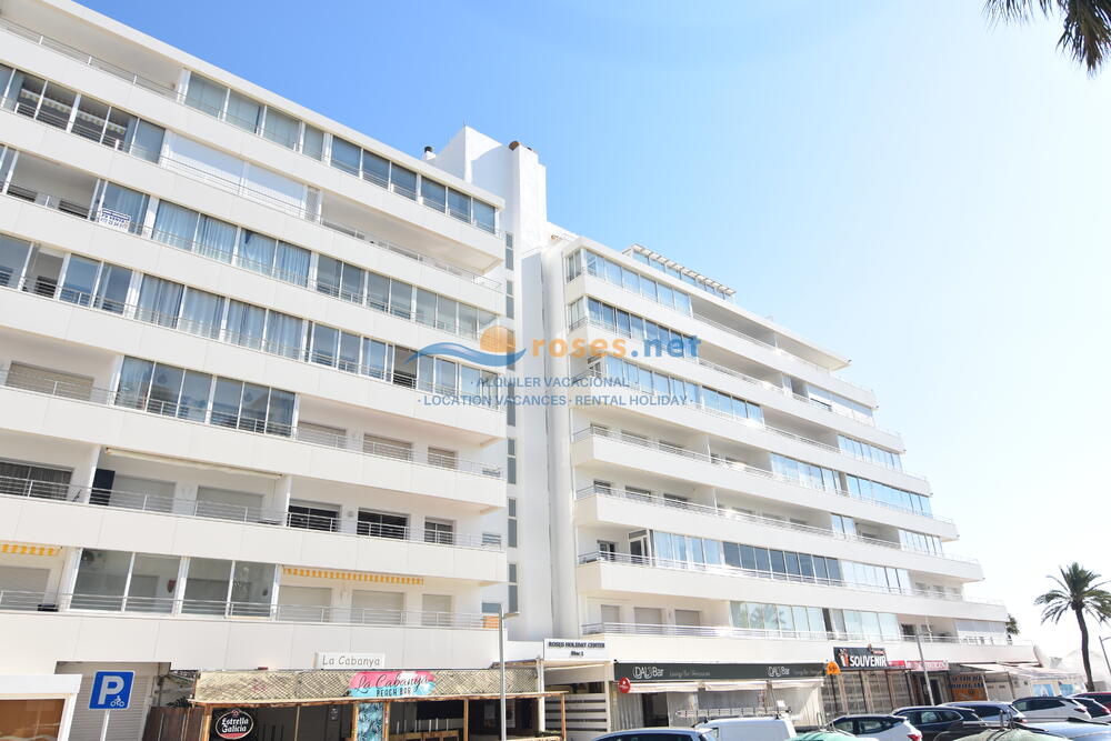328642 RHC - 1410 IB Appartement Roses 328642 RHC - 1410 IB Appartement Roses