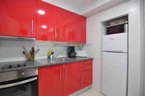 328643 IB RHC - 1712 Apartment  Roses