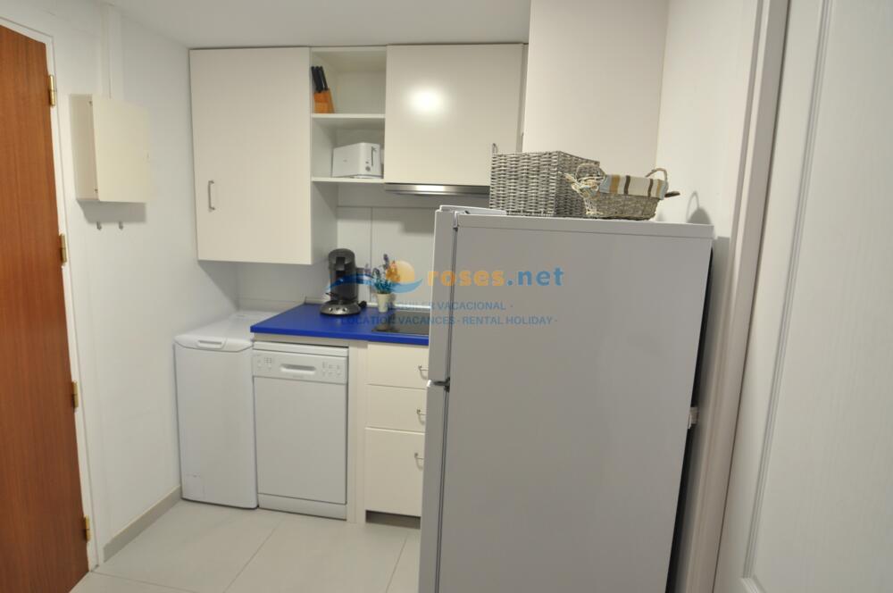 329206 RHC - 2712 IB Appartement Roses 329206 RHC - 2712 IB Appartement Roses