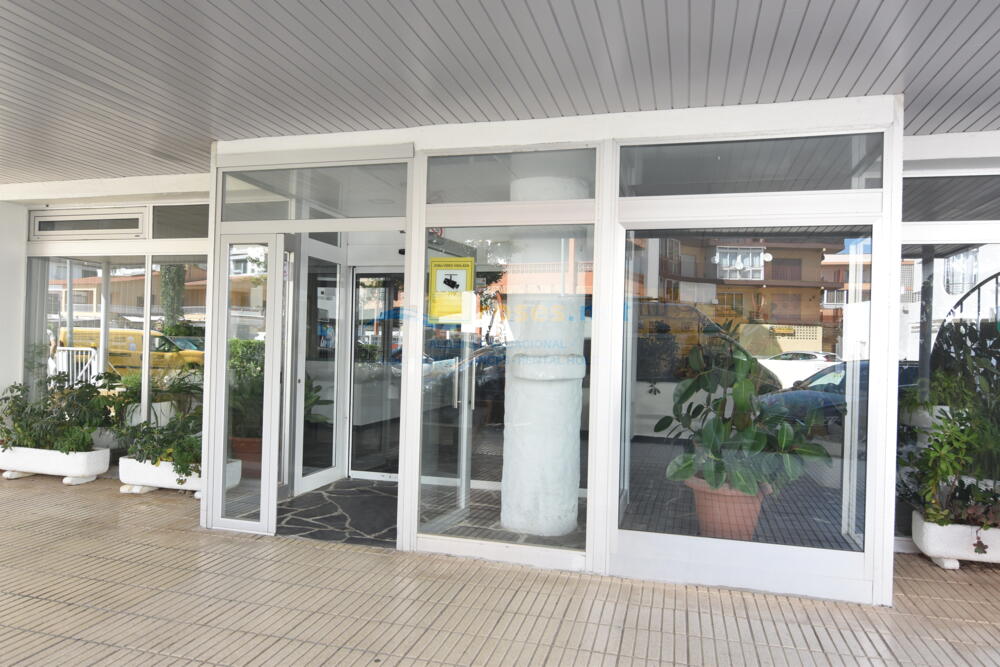 329206 RHC - 2712 IB Appartement Roses 329206 RHC - 2712 IB Appartement Roses