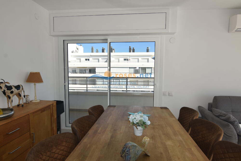 329206 RHC - 2712 IB Appartement Roses 329206 RHC - 2712 IB Appartement Roses