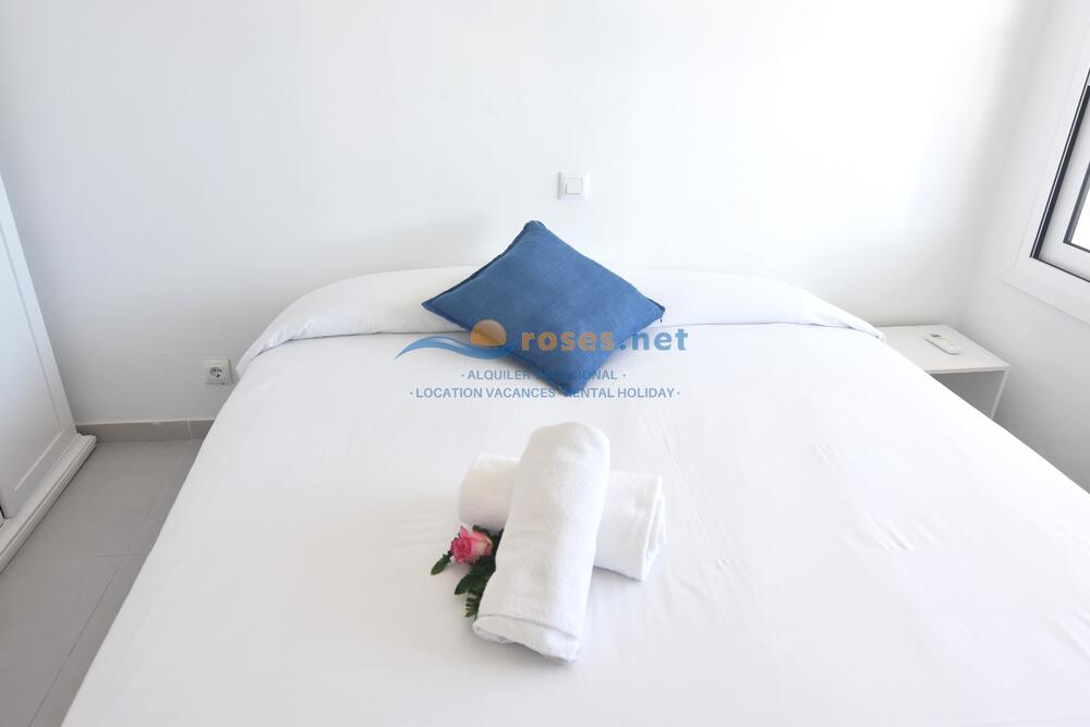 329206 RHC - 2712 IB Appartement Roses 329206 RHC - 2712 IB Appartement Roses