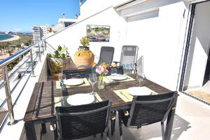 329206 RHC - 2712 IB Appartement  Roses