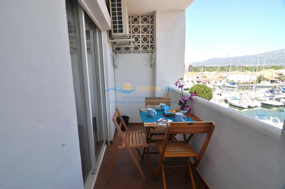 329207 RM I XALOC 3-1 IB Appartement Roses 329207 RM I XALOC 3-1 IB Appartement Roses