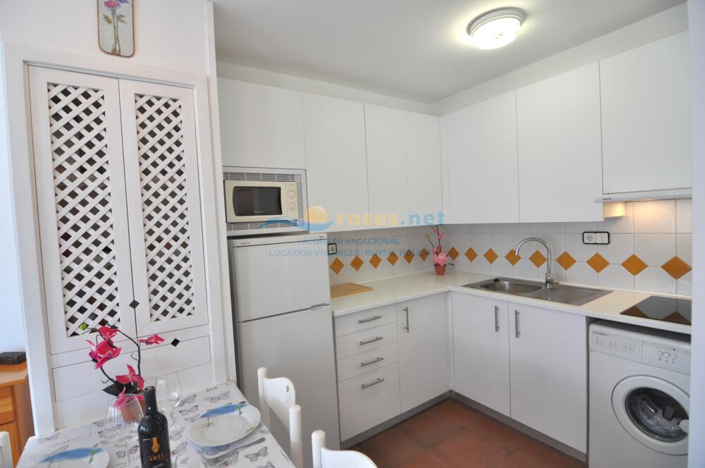 329207 RM I XALOC 3-1 IB Appartement Roses 329207 RM I XALOC 3-1 IB Appartement Roses