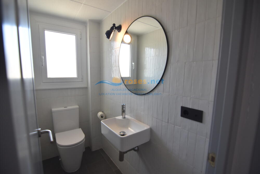 329905 ROMANOS IB Appartement Roses 329905 ROMANOS IB Appartement Roses