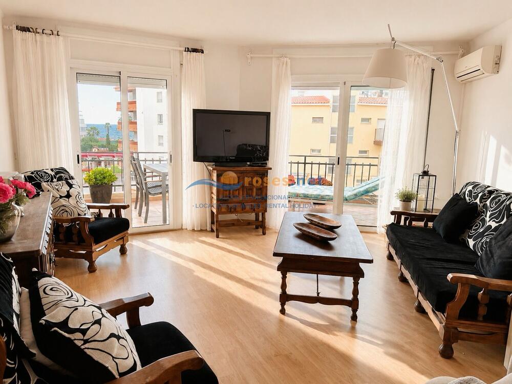 329905 ROMANOS IB Appartement Roses 329905 ROMANOS IB Appartement Roses