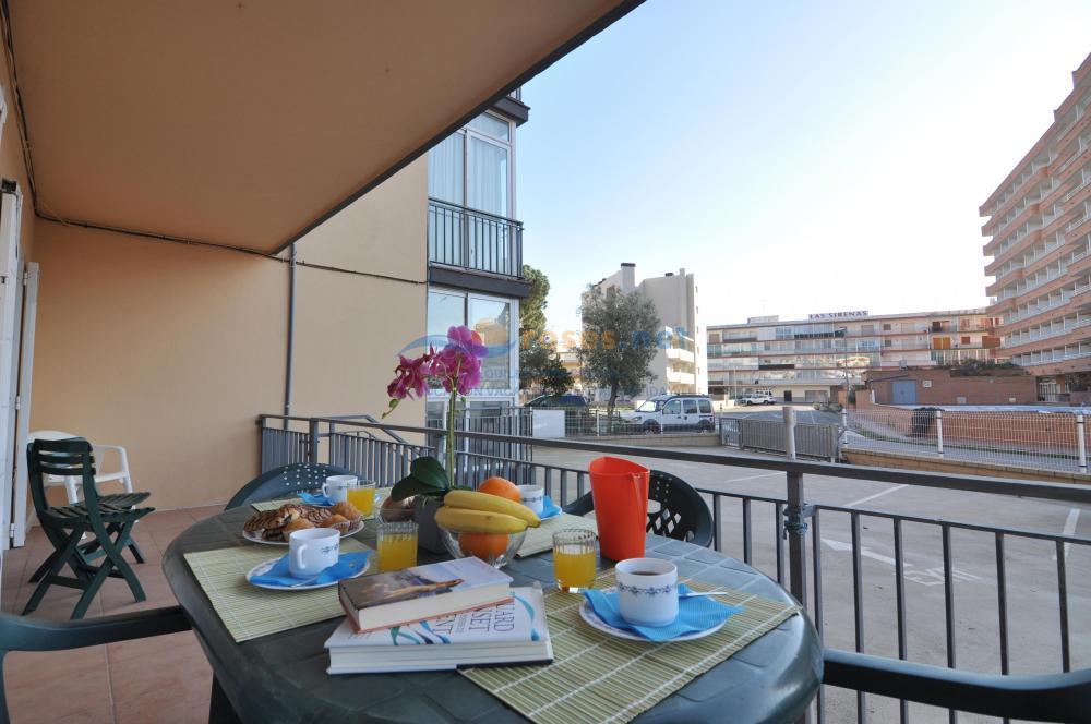 329913 IB SANDRA II 9A Appartement Roses 329913 IB SANDRA II 9A Appartement Roses