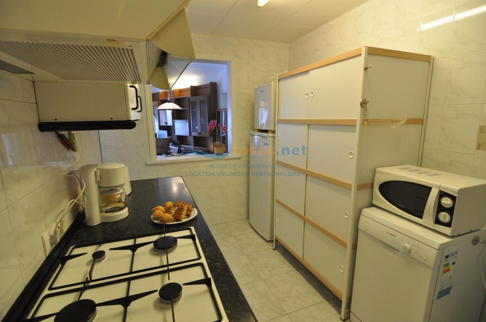 329913 IB SANDRA II 9A Appartement Roses 329913 IB SANDRA II 9A Appartement Roses