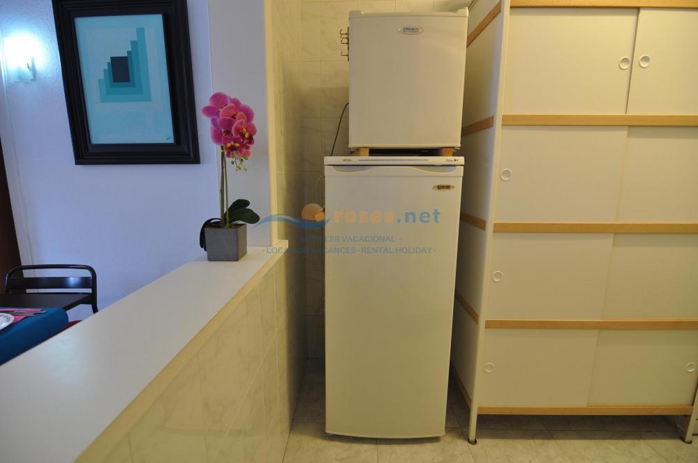329913 IB SANDRA II 9A Appartement Roses 329913 IB SANDRA II 9A Appartement Roses