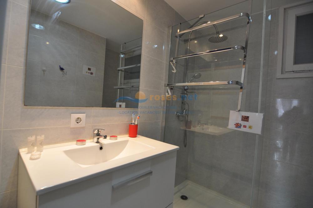 329913 IB SANDRA II 9A Appartement Roses 329913 IB SANDRA II 9A Appartement Roses