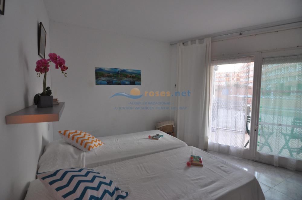 329913 IB SANDRA II 9A Appartement Roses 329913 IB SANDRA II 9A Appartement Roses