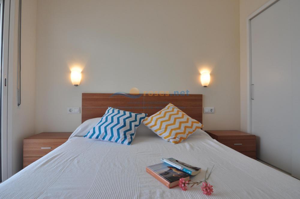 329915 IB SANDRA II C6 Appartement Roses 329915 IB SANDRA II C6 Appartement Roses