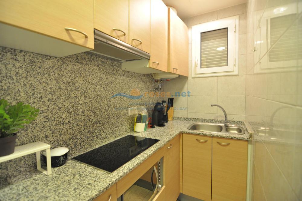 329915 IB SANDRA II C6 Appartement Roses 329915 IB SANDRA II C6 Appartement Roses