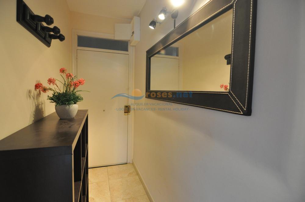 329915 IB SANDRA II C6 Appartement Roses 329915 IB SANDRA II C6 Appartement Roses