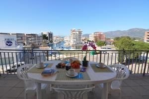 329915 IB SANDRA II C6 Appartement  Roses