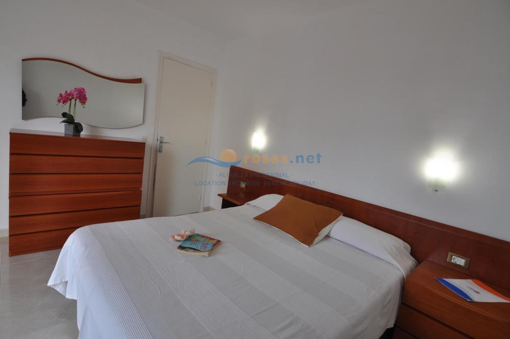 335099 IB SANDRA II C9 Appartement Roses 335099 IB SANDRA II C9 Appartement Roses