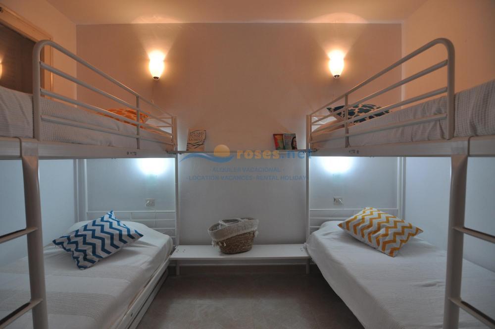 335099 IB SANDRA II C9 Appartement Roses 335099 IB SANDRA II C9 Appartement Roses