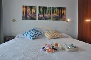 329916 IB SANDRA II D6 Apartment  Roses