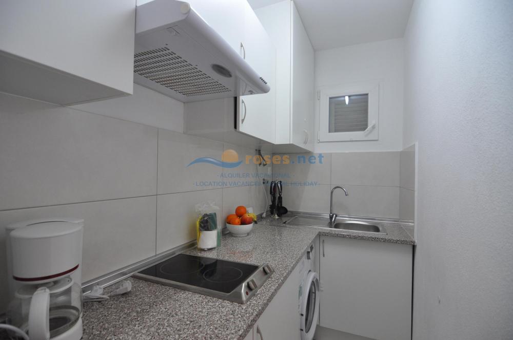 329916 IB SANDRA II D6 Apartment  Roses