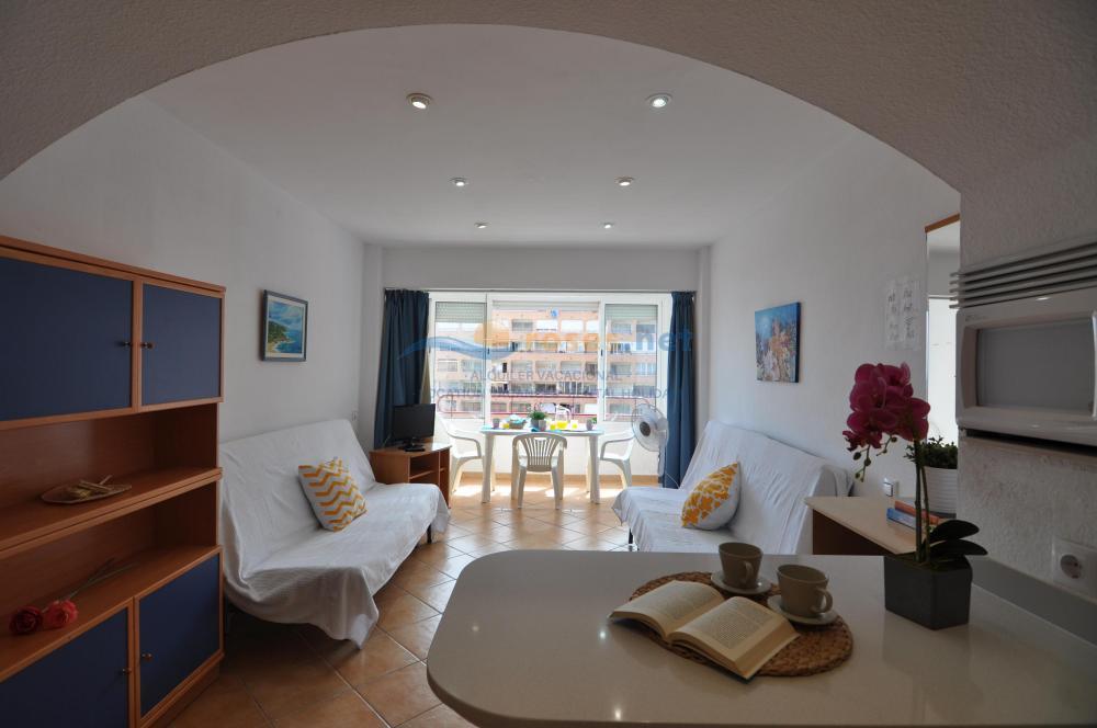 329213 IBG A 600 TRA - 03-23 Studio-Apartment  Roses