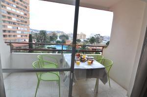 329211 600 XALOC - 02-28-A - IB - GAR Studio-Apartment  Roses