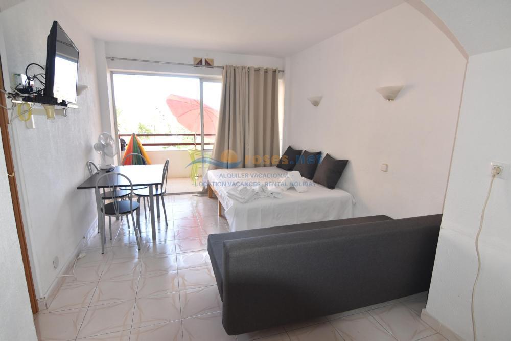329211 600 XALOC - 02-28-A - IB - GAR Studio-Apartment  Roses