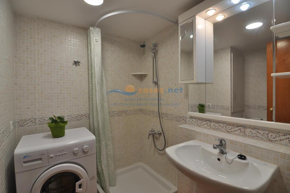 329215 IBG A 600 XALOC - 04-26 Studio-Apartment  Roses
