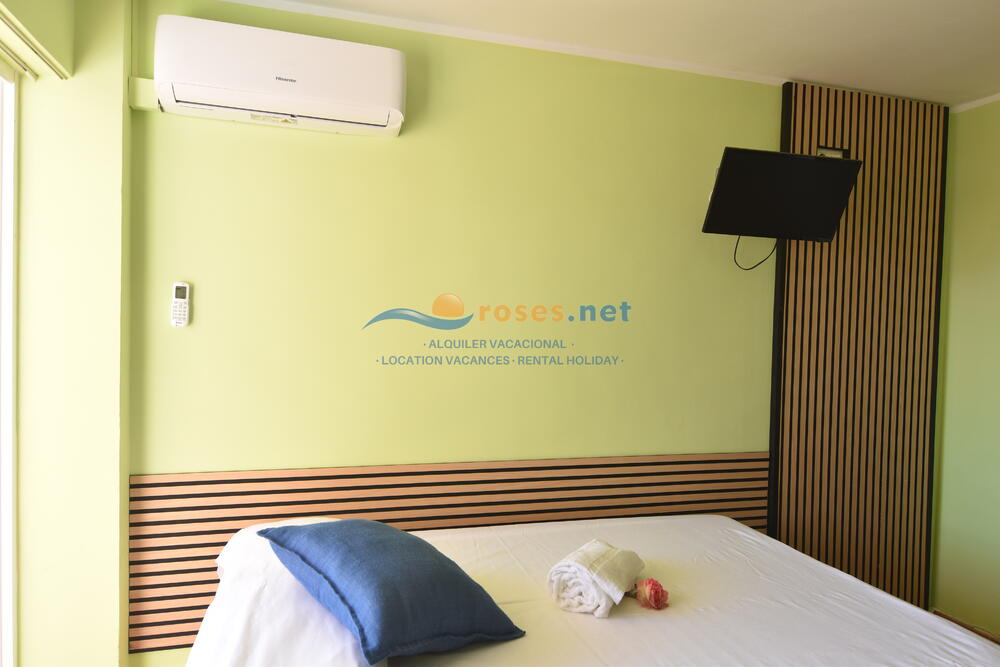 329209 600 XALOC - 01-27-A - IB - GAR Studio-Apartment Roses 329209 600 XALOC - 01-27-A - IB - GAR Studio-Apartment Roses