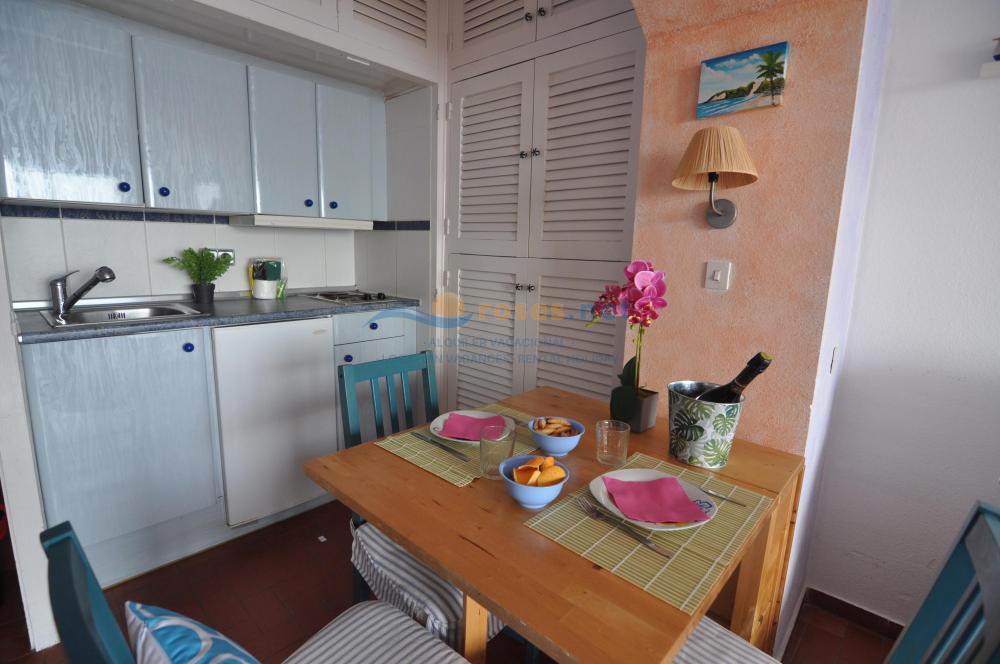 329216 IBG B 600 XALOC - 07-29 Studio-Apartment Roses 329216 IBG B 600 XALOC - 07-29 Studio-Apartment Roses