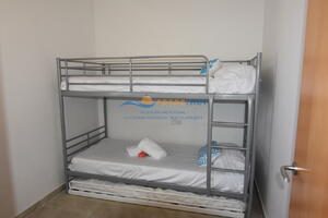 101386 LES MARINES GREGAL 2-4 Appartement  Roses