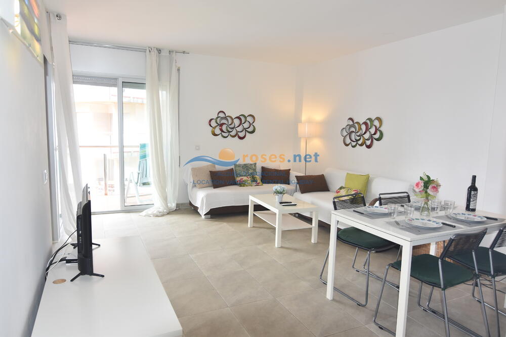 101386 LES MARINES GREGAL 2-4 Apartamento Roses 101386 LES MARINES GREGAL 2-4 Apartamento Roses