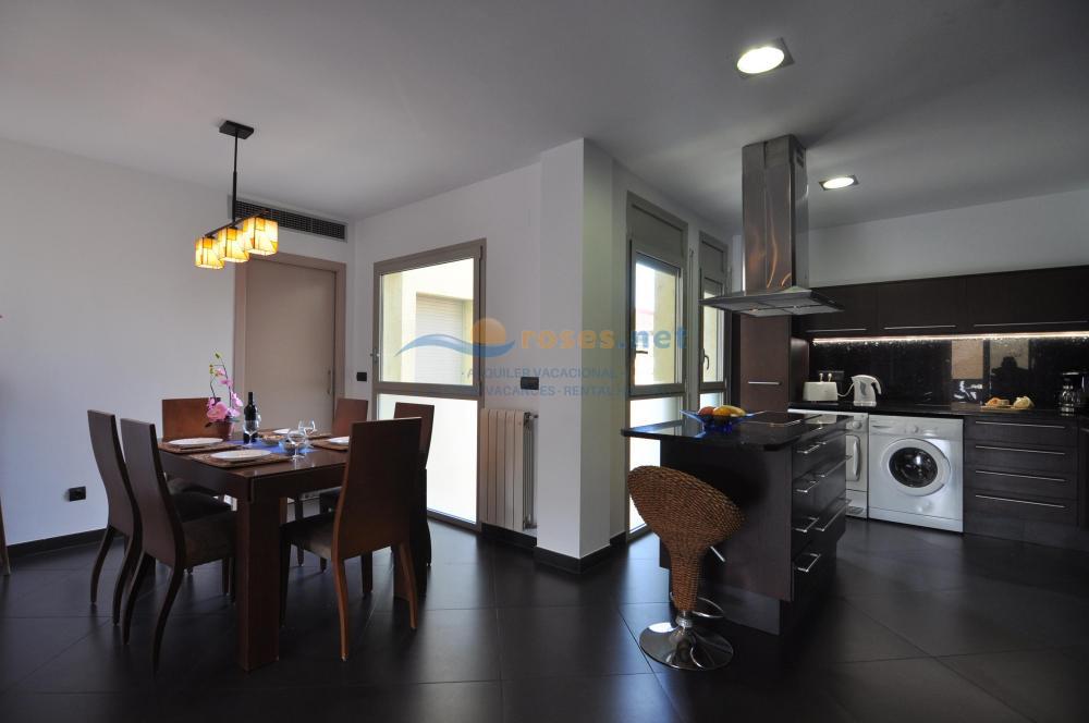 120297 LLUIS COMPANYS ATICO Apartamento Roses 120297 LLUIS COMPANYS ATICO Apartamento Roses