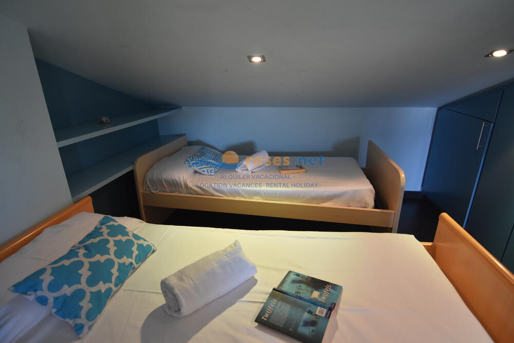 120297 LLUIS COMPANYS ATICO Apartamento Roses 120297 LLUIS COMPANYS ATICO Apartamento Roses