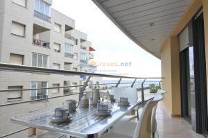 144467 MARINA PARC B22 Apartamento  Roses