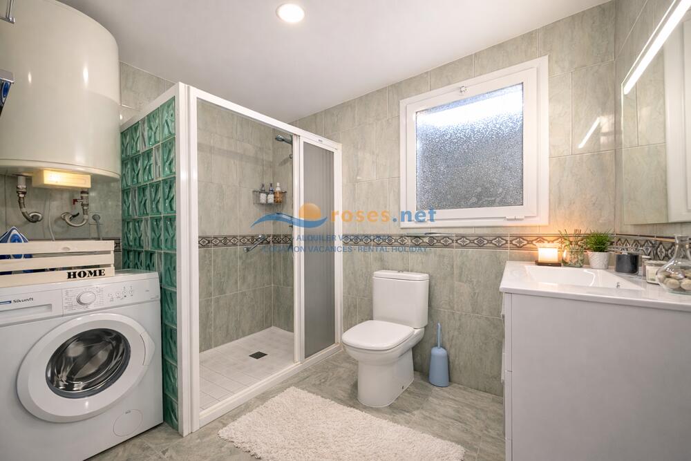 78866 MAS MATAS 1A6 Casa / Chalet Roses 78866 MAS MATAS 1A6 Casa / Chalet Roses