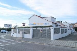 78866 MAS MATAS 1A6 Casa / Xalet  Roses