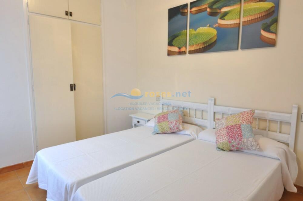 152972 MT APARTAMENTS - A2 Apartamento Roses 152972 MT APARTAMENTS - A2 Apartamento Roses