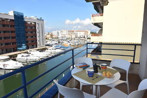 307718 PORT MARGARITA 3D Apartment  Roses