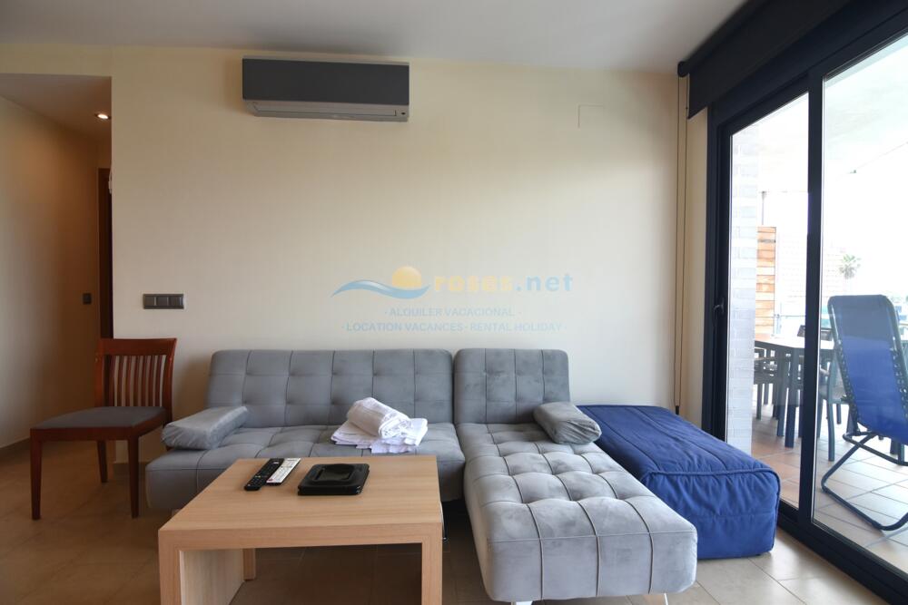 163059 PORT TREBOL 2B PRI Apartment Roses 163059 PORT TREBOL 2B PRI Apartment Roses