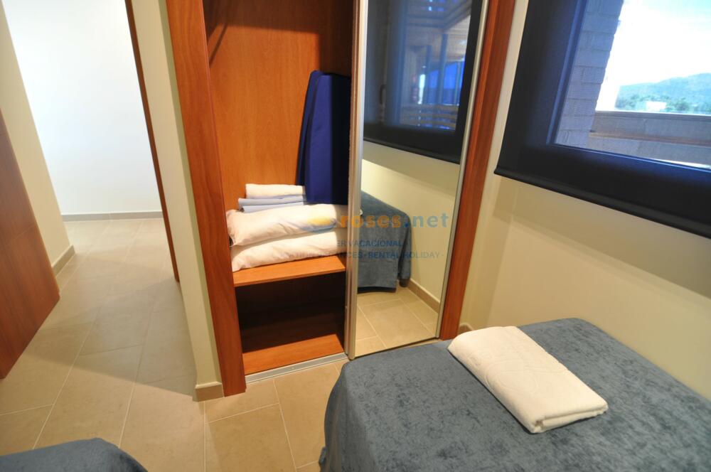163059 PORT TREBOL 2B PRI Apartment Roses 163059 PORT TREBOL 2B PRI Apartment Roses