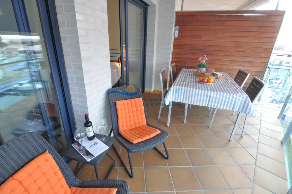 334345 PORT TREBOL 3B Apartment Roses 334345 PORT TREBOL 3B Apartment Roses