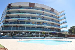 334345 PORT TREBOL 3B Apartamento  Roses