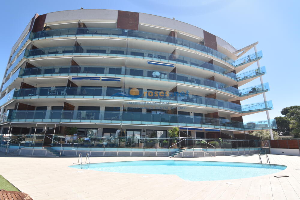 334345 PORT TREBOL 3B Apartment Roses 334345 PORT TREBOL 3B Apartment Roses
