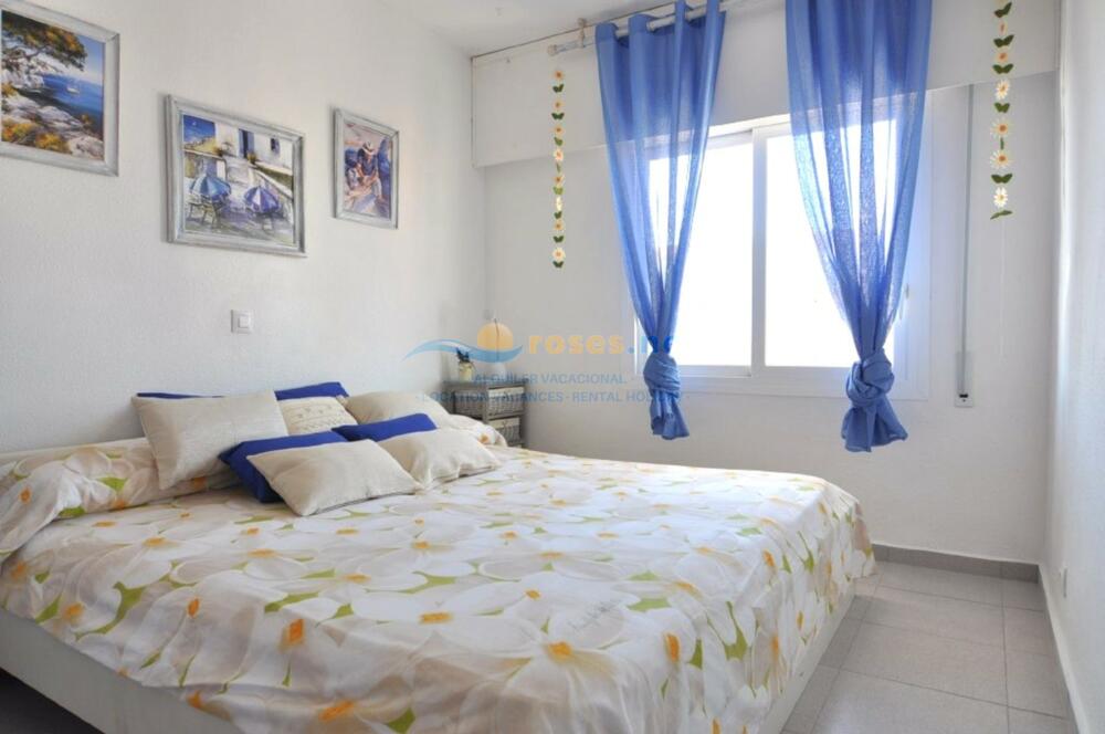 107369 RHC - 3603 Apartment Roses 107369 RHC - 3603 Apartment Roses