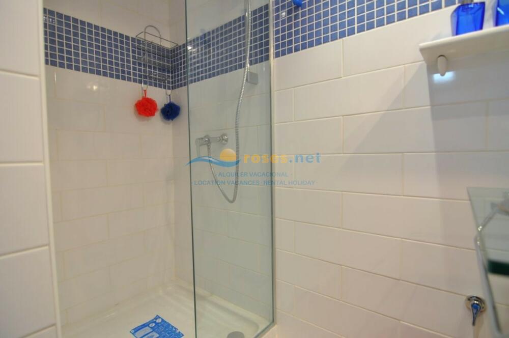 107369 RHC - 3603 Apartment Roses 107369 RHC - 3603 Apartment Roses